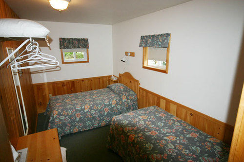 Spectacle Lake Lodge Bancroft Eksteriør billede